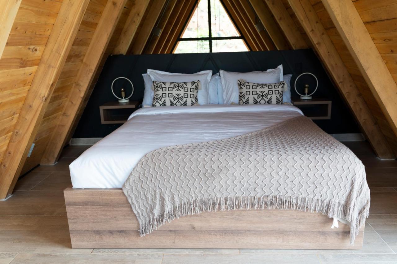 Gretel Chalets Suizo Guatapé Exteriör bild
