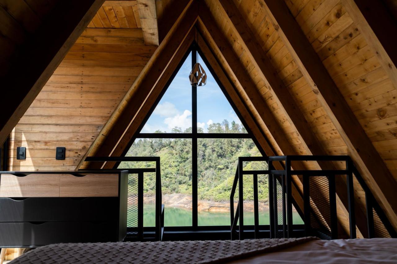 Gretel Chalets Suizo Guatapé Exteriör bild