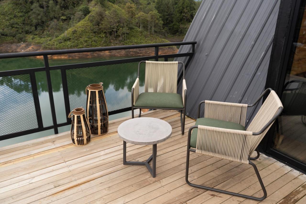 Gretel Chalets Suizo Guatapé Exteriör bild